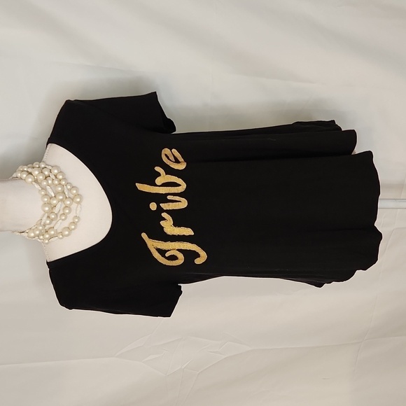 Tribe t-shirt Merona short sleeve black gold lettering boatneck M maternity hilo - Picture 1 of 11